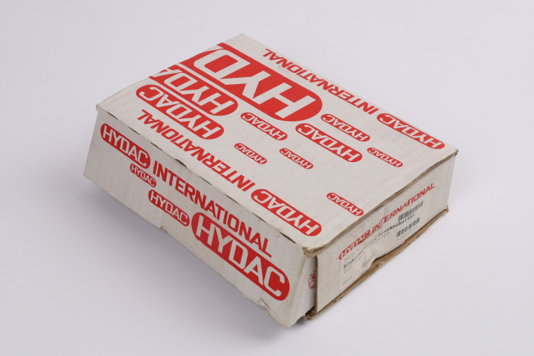 EDS 3446-1-0040-000 New in an open package