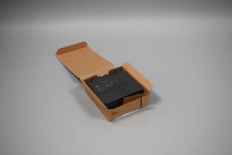 6ES7332-5HD01-0AB0 Nei an engem oppene Pak