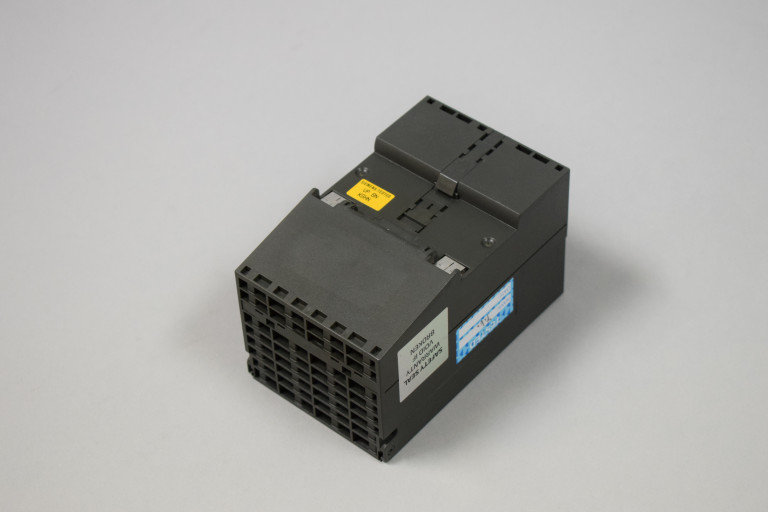 6GK5204-0BA00-2AF2 Benotzt