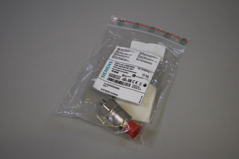 6AT8002-4AB00 Novo u zatvorenom pakiranju