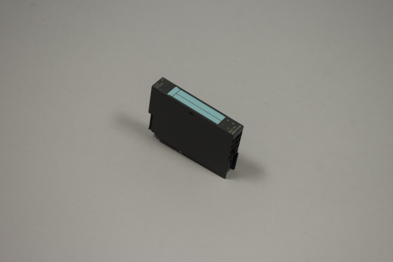 6ES7131-4BD01-0AA0 Ny uten boks