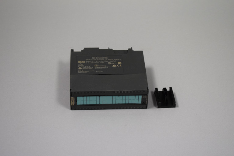 6ES7331-1KF02-0AB0 Nei ouni Këscht