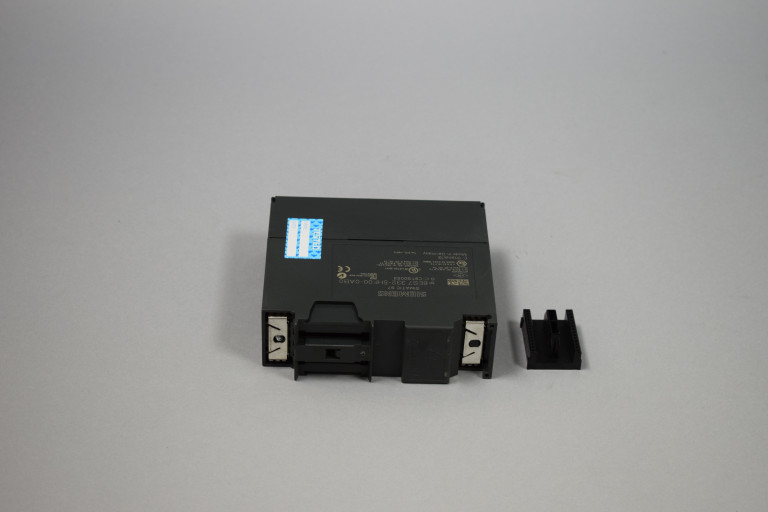6ES7332-5HF00-0AB0 Benotzt
