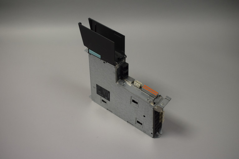 6SL3040-1MA01-0AA0 Brugt