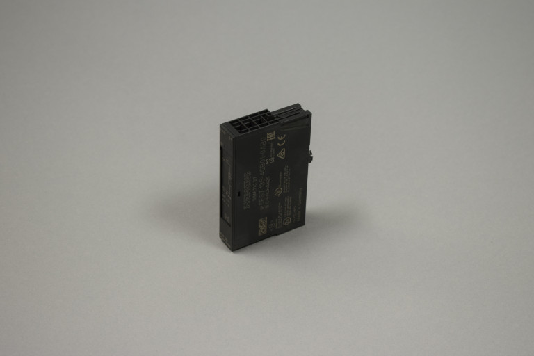 6ES7135-4GB01-0AB0 Ny uten boks