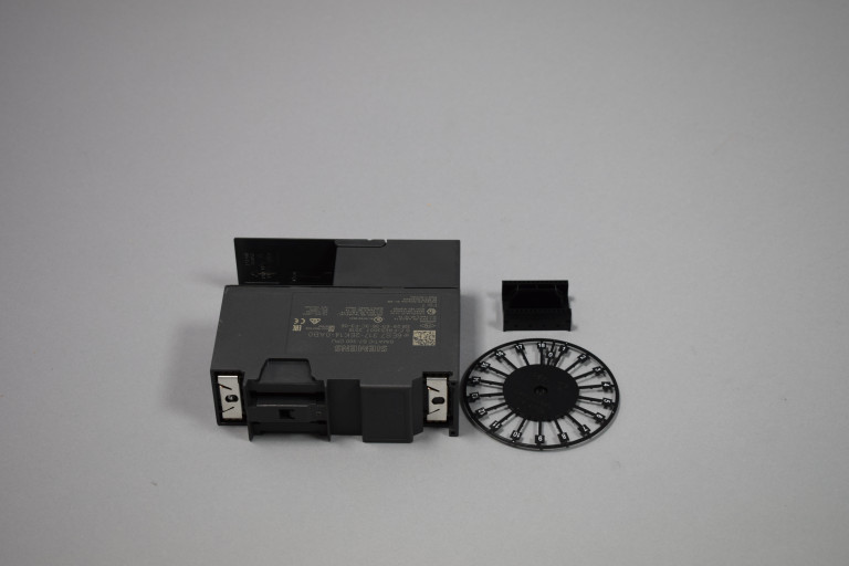 6ES7317-2EK14-0AB0 Ny uten boks