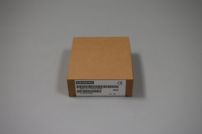 6ES7331-7KF02-0AB0 Ny uten boks