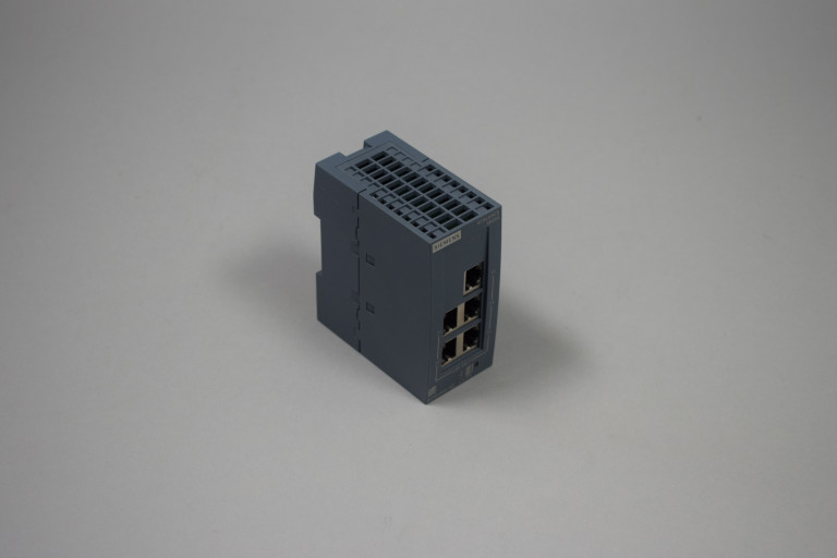 6GK5005-0BA00-1AB2 Ny uten boks