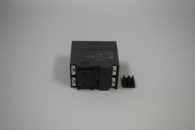 6ES7317-6FF03-0AB0 Ny uten boks