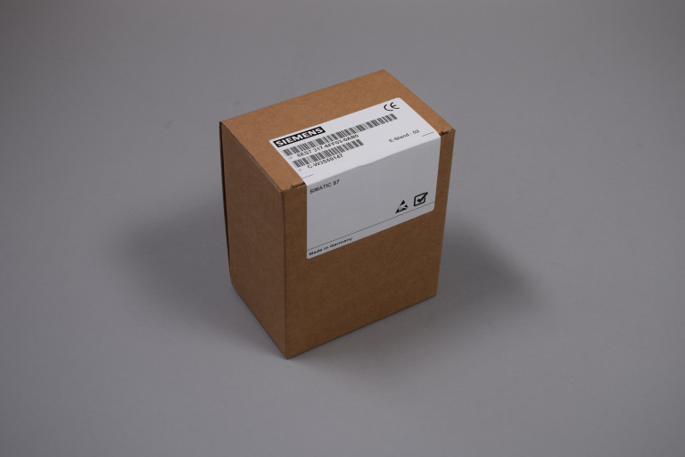 6ES7317-6FF03-0AB0 Ny uten boks