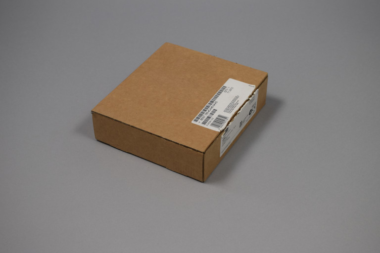 6ES7193-4CA40-0AA0 Nei an engem oppene Pak