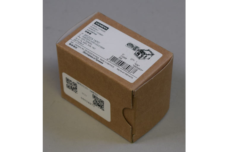 3RT2015-1AP01 New in sealed package