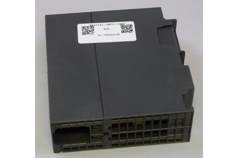 6ES7331-7NF10-0AB0 Ny uten boks