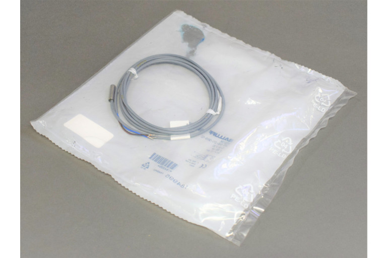 BES 516-371-SA10-02 BES01KK New in sealed package