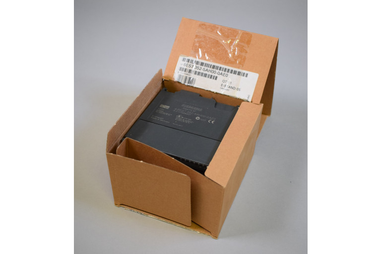 6ES7352-5AH00-0AE0 New in an open package
