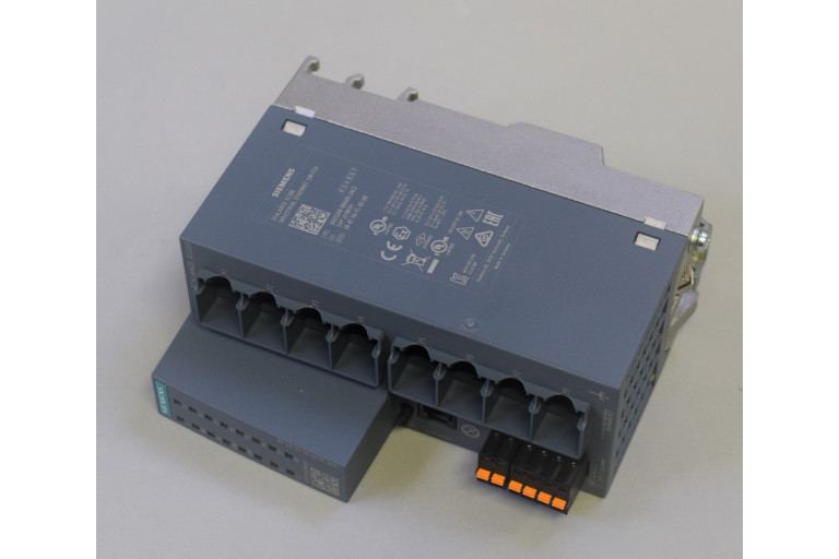 6GK5208-0BA00-2AC2 Benotzt
