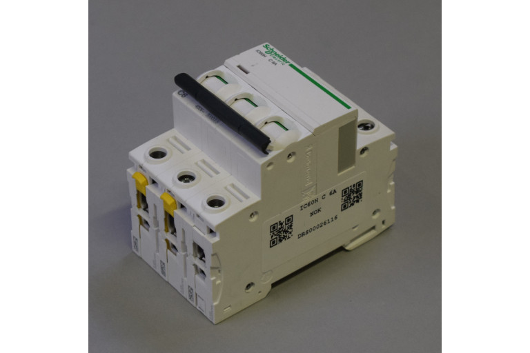 IC60H C 6A Ny uten boks