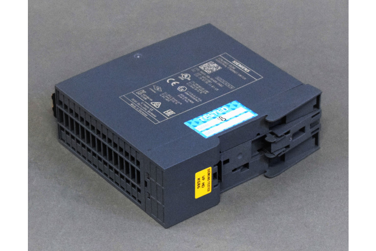 6GK5208-0BA00-2AB2 Benotzt