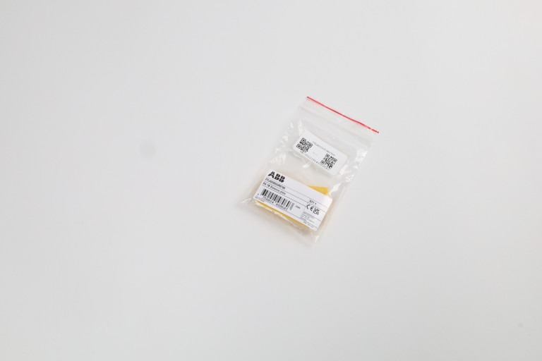 2TLA020053R0700 New in sealed package