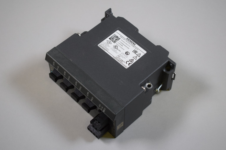 6GK5200-4AH00-2BA3 Nei ouni Këscht