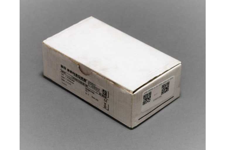 100-0250-1-5-100-100-1-000 New in sealed package