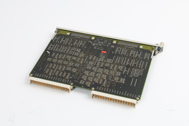 6ES5304-3UB11 Oppusset