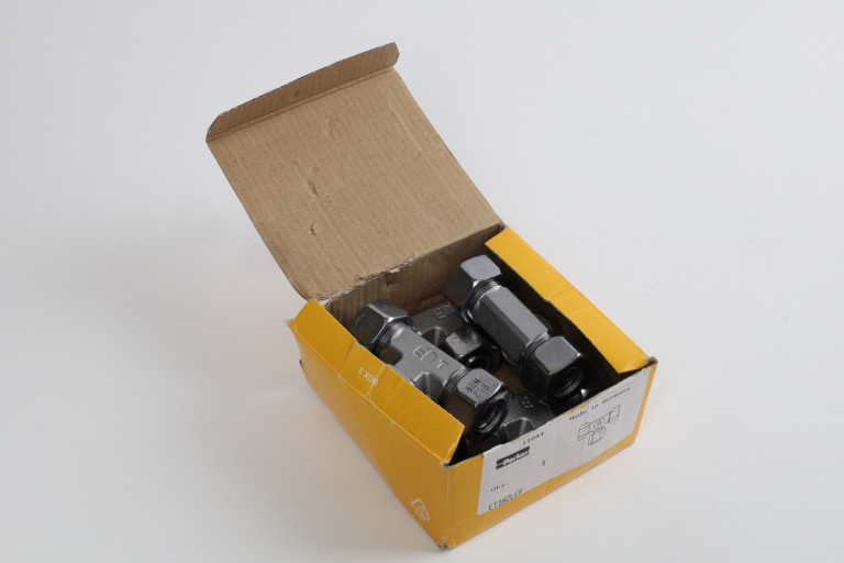 ET18ZLCF New in an open package