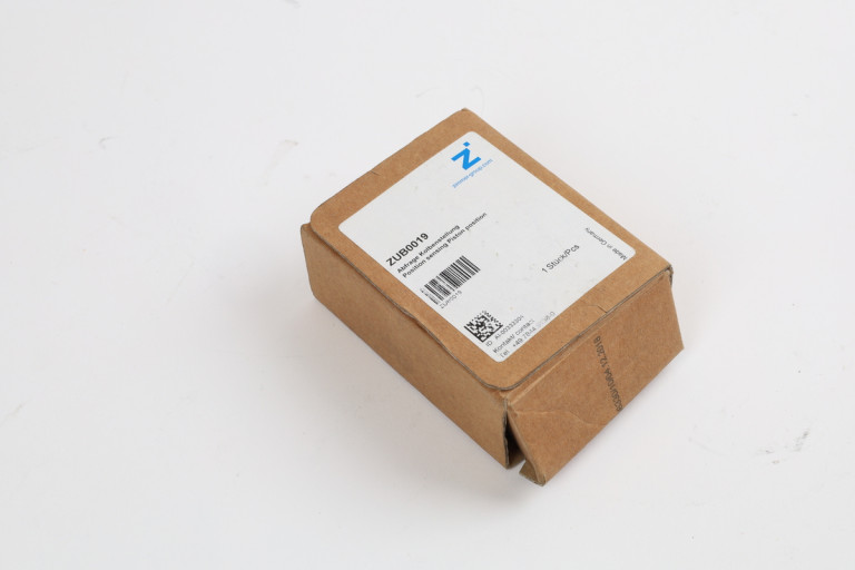 ZUB0019 New in an open package