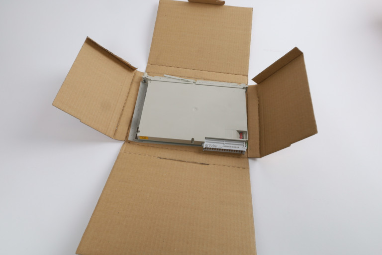 6ES5420-4UA14 New in an open package