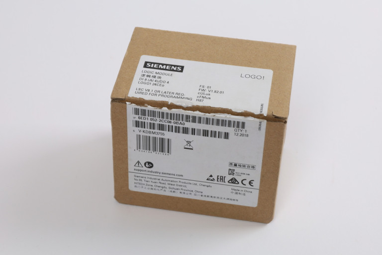 6ED1052-2CC08-0BA0 New in an open package