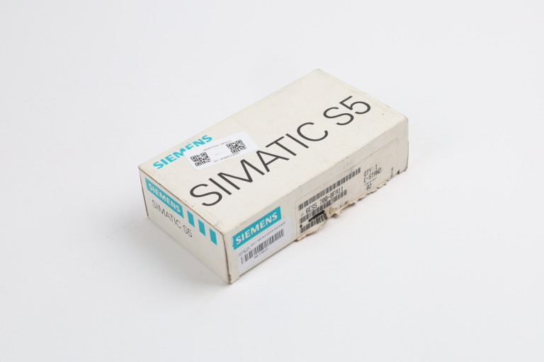 6ES5700-8FA11 New in an open package