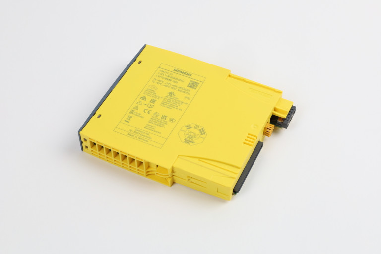 6DL1136-6DA00-0PH1 New without box