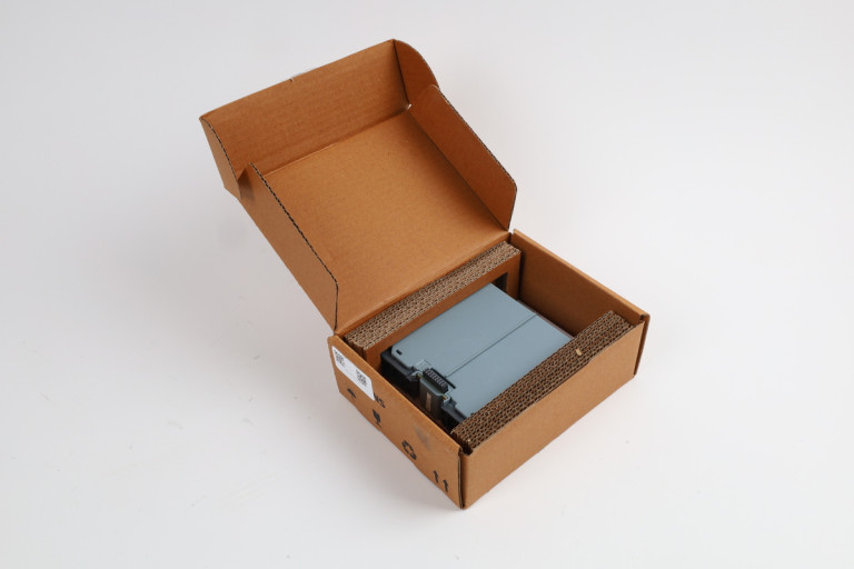 6MF2862-0AA00 New in an open package