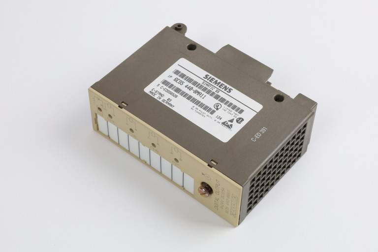 6ES5440-8MA11 Ny uten boks