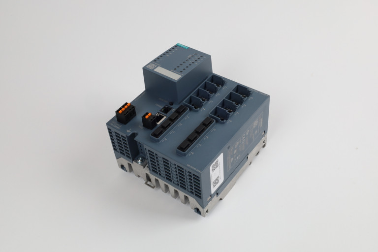 6GK5408-8GS00-2AM2 New without box