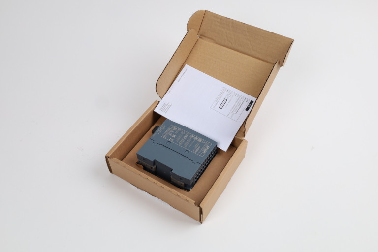 6GK5005-0GA10-1AB2 Nový obal otevřen