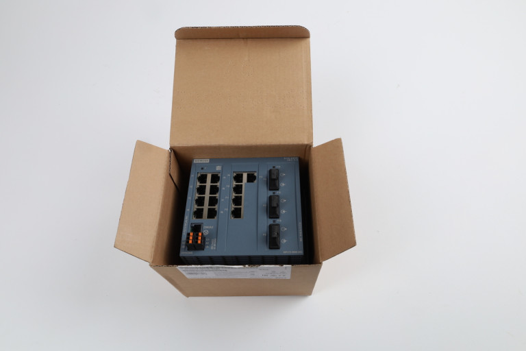 6GK5213-3BD00-2AB2 New in an open package