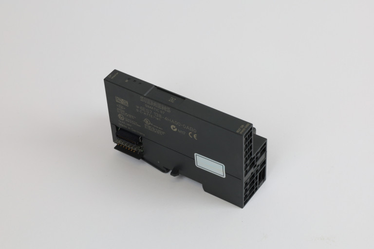 6ES7138-4HA00-0AB0 Obnovljen