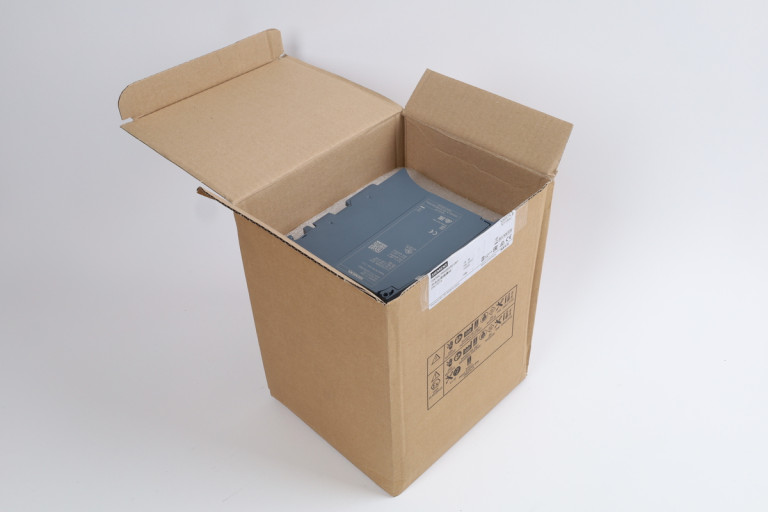 6ES7517-3HP00-0AB0 New in an open package