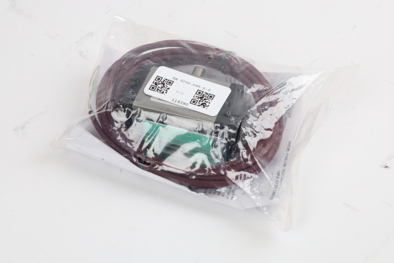 DA 0200-095-1-0 New in sealed package