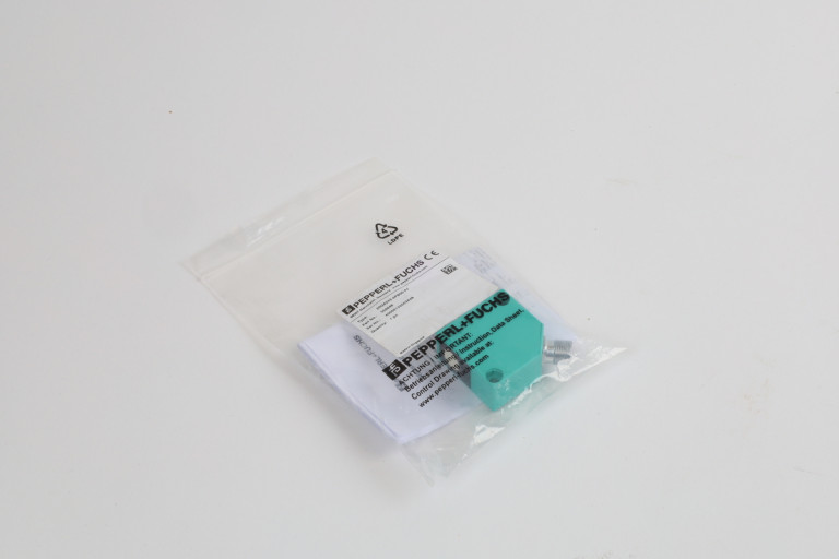 3RG6243-3PB00-PF New in sealed package