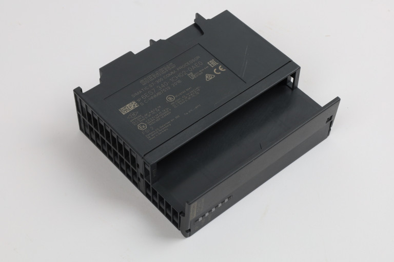 6ES7340-1CH02-0AE0 Obnovljen