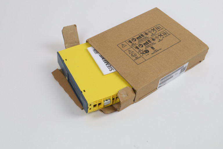 6DL1136-6BA00-0PH1 New in an open package