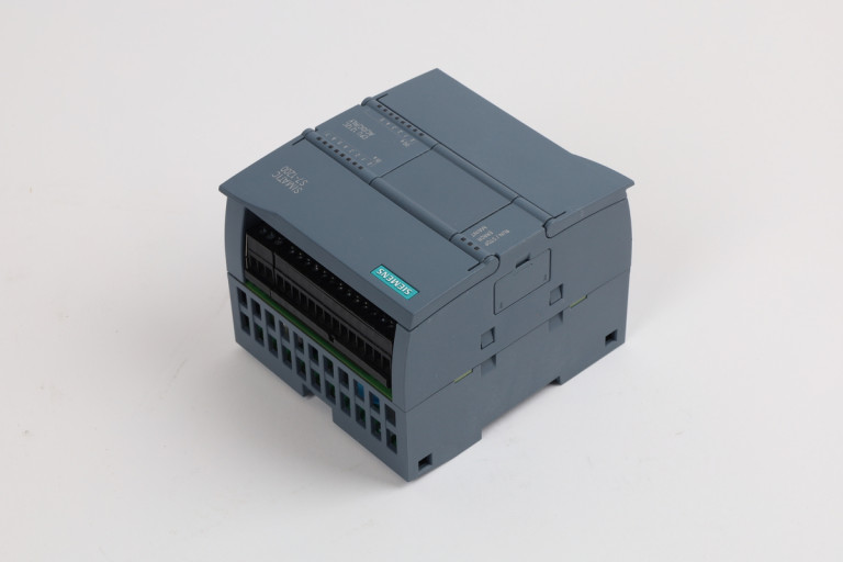 6ES7212-1BE40-0XB0 New without box