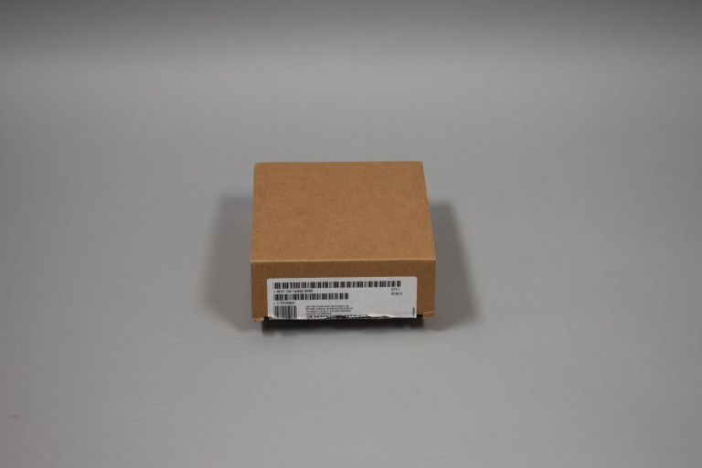 6ES7153-1AA03-0XB0 Ny i åpen pakke