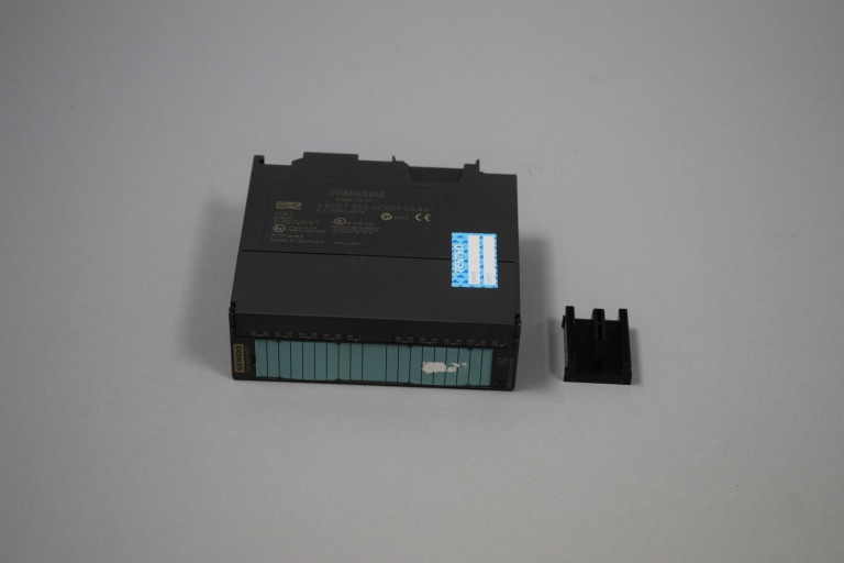 6ES7334-0CE01-0AA0 Used