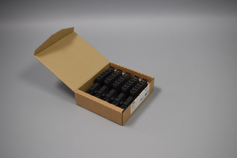 6ES7193-4CA40-0AA0 Neu in einer offenen Verpackung