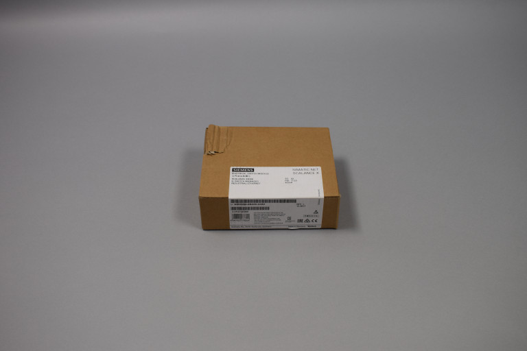 6GK5208-0BA00-2AB2 Neu in versiegelter Verpackung