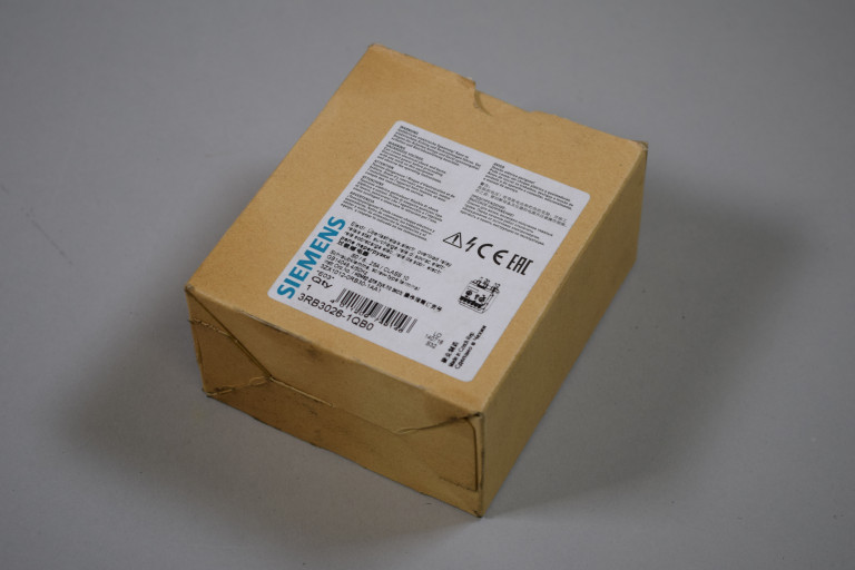 3RB3026-1QB0 New in sealed package