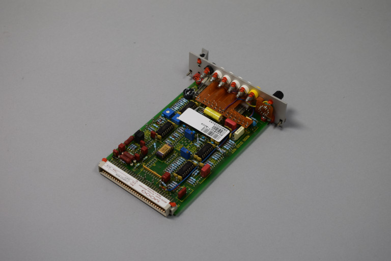 D122F027-A009 Used
